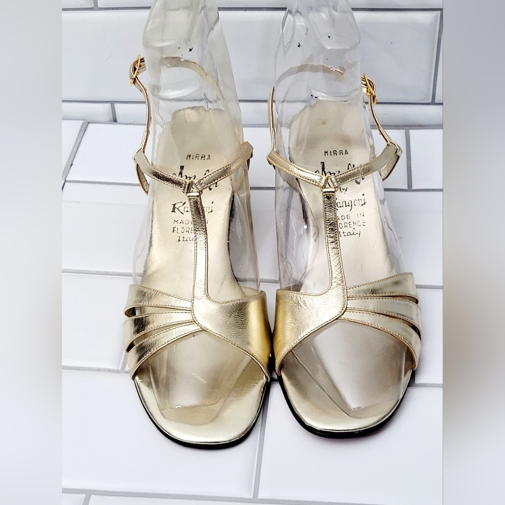 Mirra Amalfi By Rangoni Made In Italy Ladies Vintage Gold Leather T-Strap Sandal